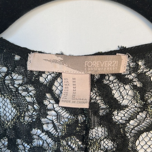 Forever 21 Medium Black/Gold Lacy Kimono - Picture 5 of 11